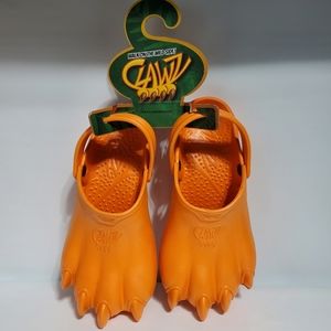Clawz Clogs Size M6 / W7